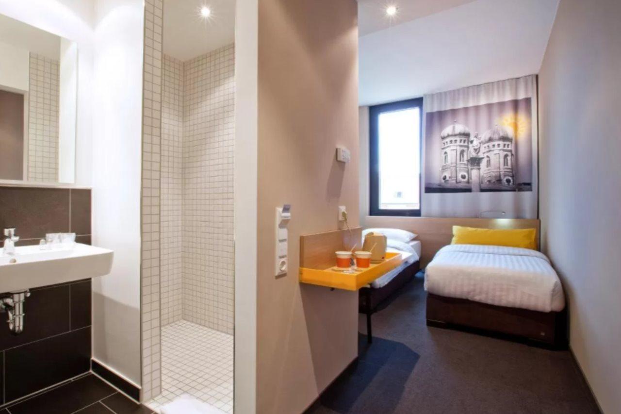 Hotel München-moosach 3*